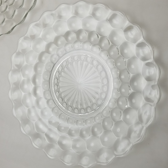 Anchor Hocking Fire King Bubble Dinner Plates - Picture 10 of 13